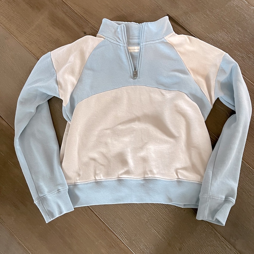 Abercrombie kid’s color block sweatshirt size 11/12
